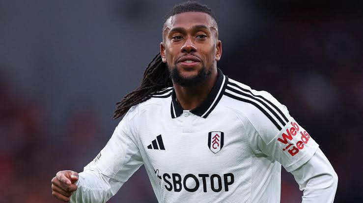 Alex Iwobi Biography: Net Worth 2026, Age, Wife, Education, Family, Career & Early Life