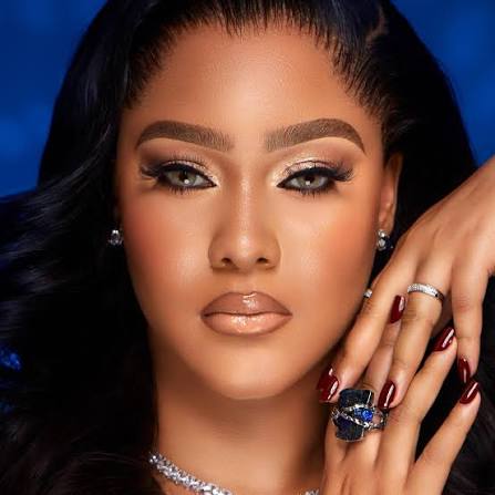 Cynthia Clarke Biography: Age, Husband, Movies, TV Shows, Education, Career & Net Worth